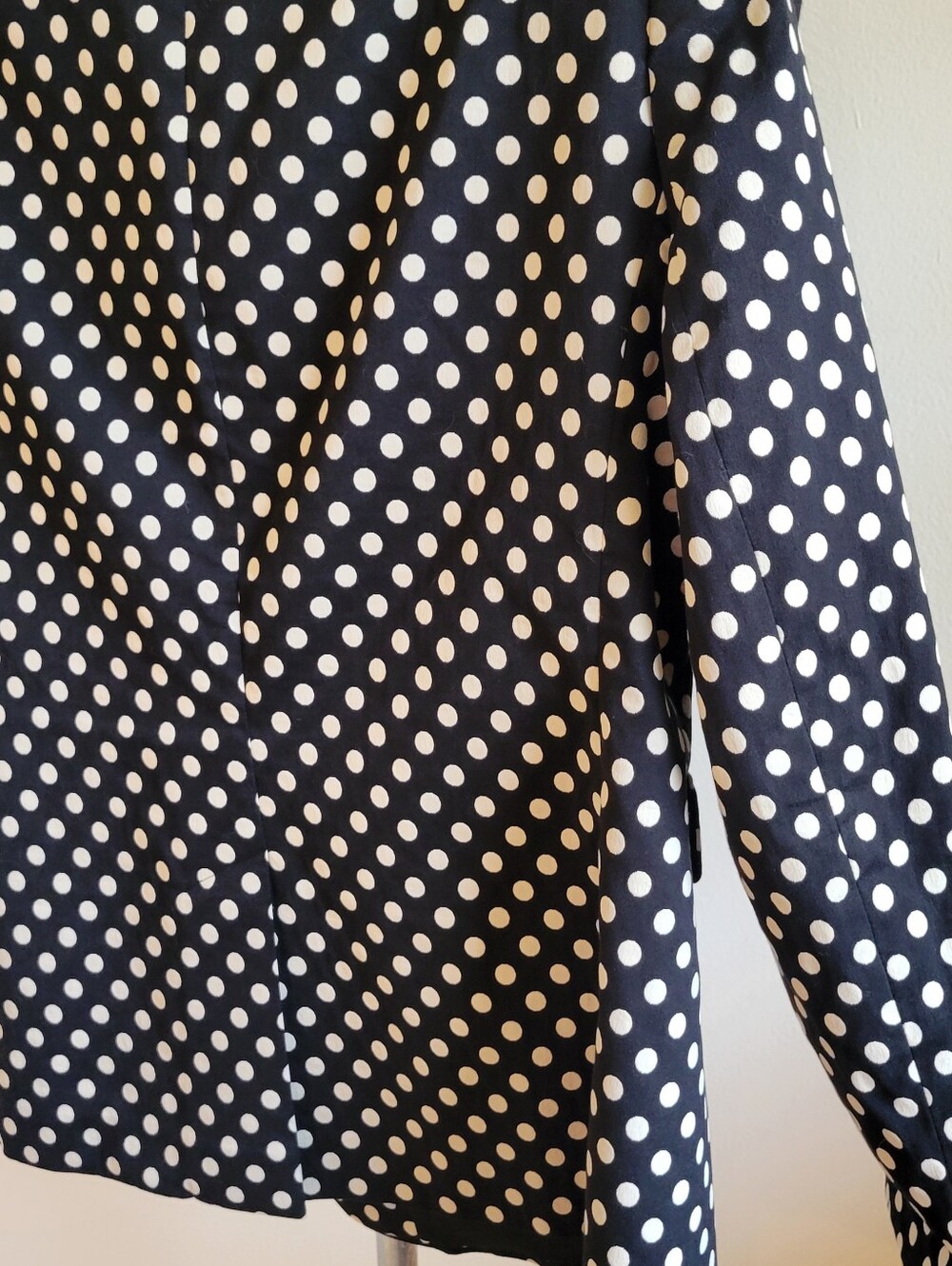 AKRIS PUNTO 14 WOMEN JACKET BLK& WHITE DOTS/LINED/27" L/21"-SLEV 4 1/2 + 24 1/2" - Picture 8 of 13